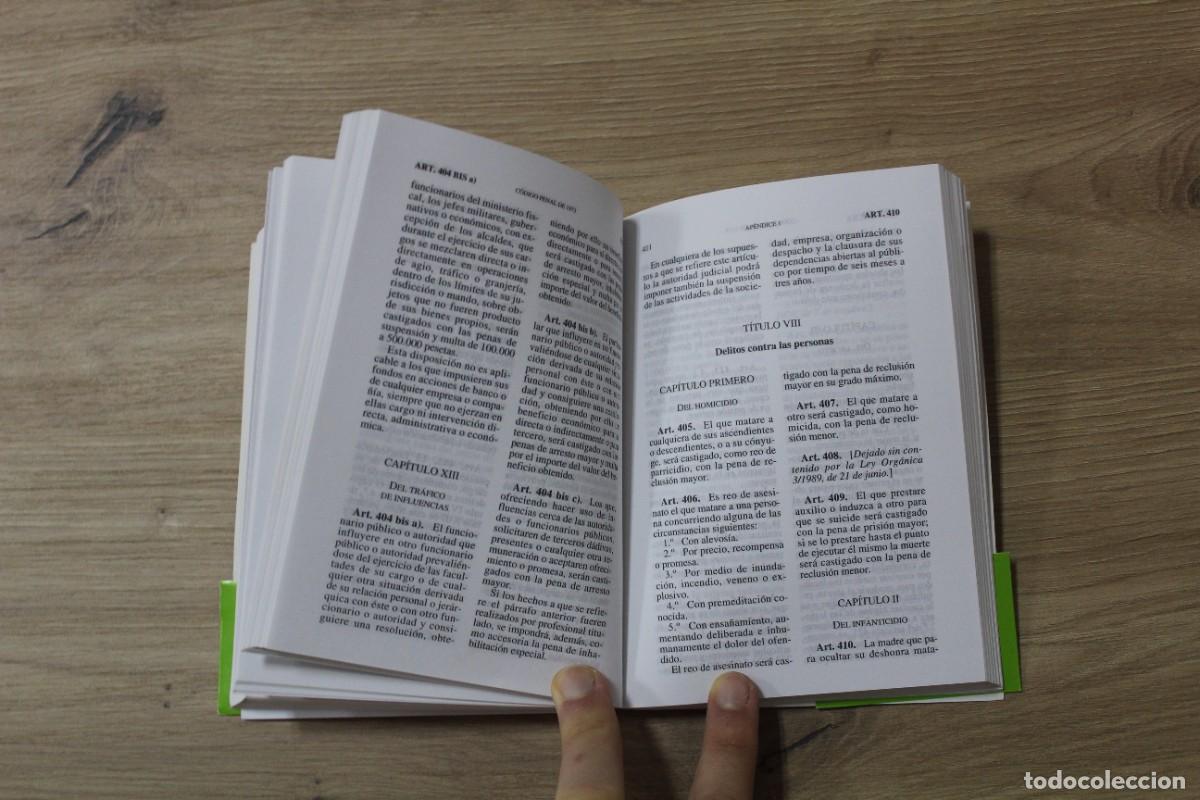 Libros de segunda mano: C&oacute;digo penal Editorial Tecnos 1998 - Foto 4