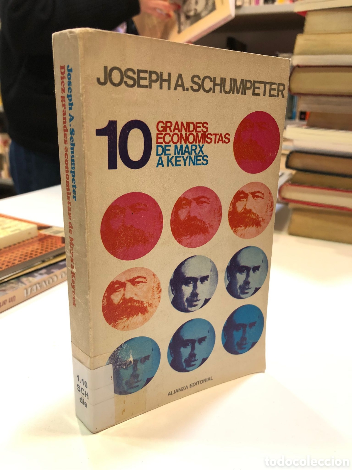 Libri di seconda mano: 10 grandes economistas de Marx a Keynes - Joseph A. Schumpeter