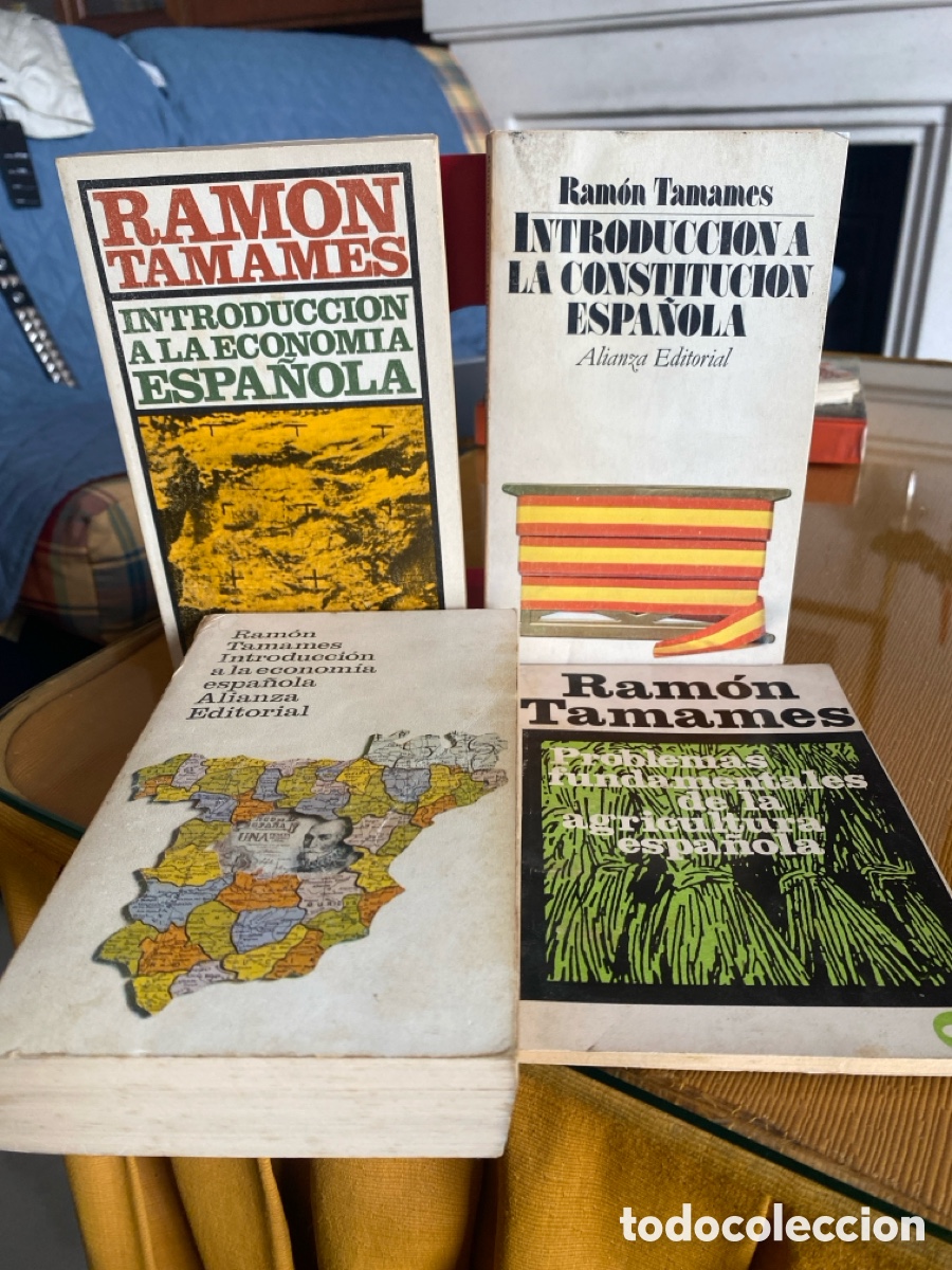 Libros de segunda mano: Ramon Tamames. 4 libros. Econom&iacute;a constituci&oacute;n y agricultura (PEDIDO MINIMO 10&euro;)
