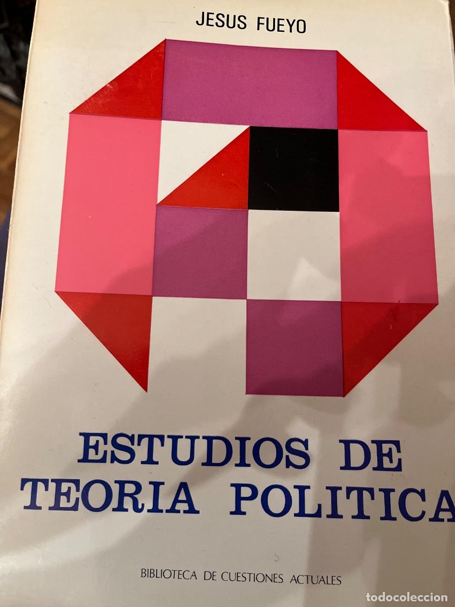 Libros de segunda mano: Jes&uacute;s Fueyo: Estudios de teor&iacute;a pol&iacute;tica, 1968, IEP