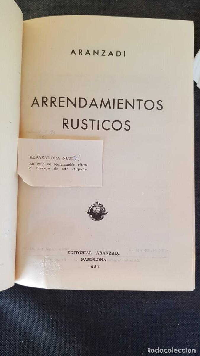 Libros de segunda mano: Aranzadi: Diversos libros de derecho - Foto 10