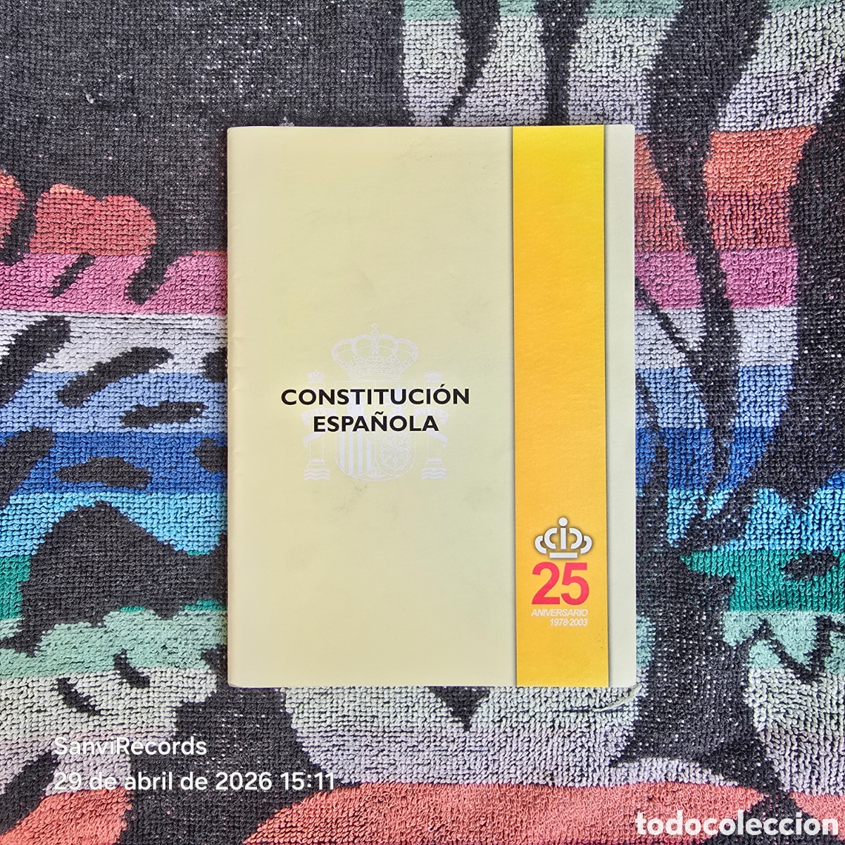 Libros de segunda mano: CONSTITUCI&Oacute;N ESPA&Ntilde;OLA (25 ANIVERSARIO)