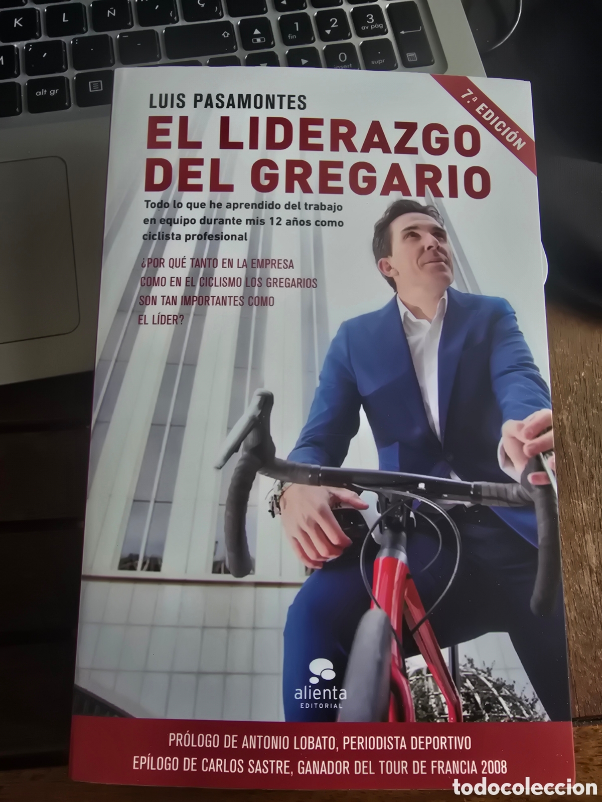 Libros de segunda mano: EL LIDERAZGO DEL GREGARIO Pasamontes, Luis Editorial ALIENTA 2026 Econom&iacute;a y empresa