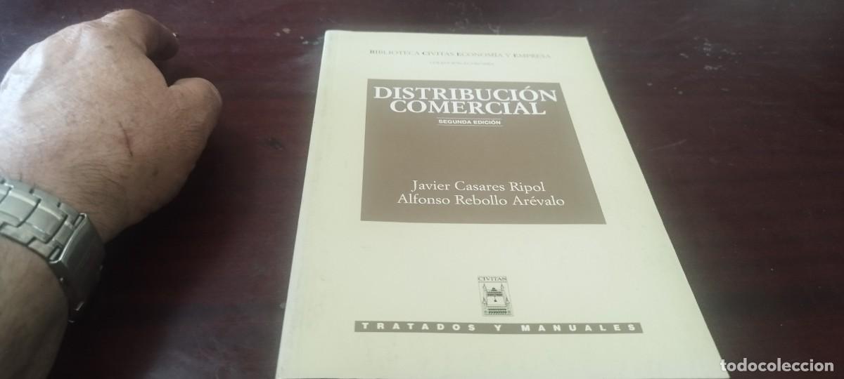 Libros de segunda mano: DISTRIBUCION COMERCIAL / CASARES-REBOLLO / KARA40 / CIVITAS ECONOMIA Y EMPRESA