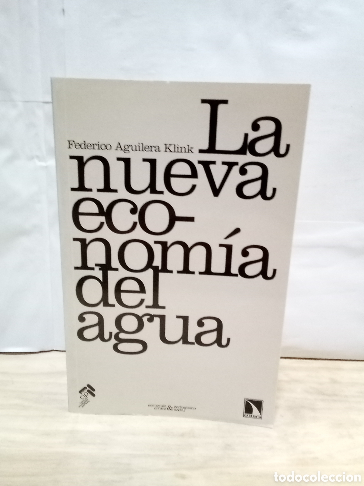 Second hand books: La nueva econom&iacute;a del agua