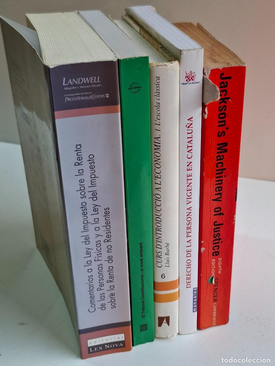 Libros de segunda mano: 5 LIBROS DE DERECHO --------