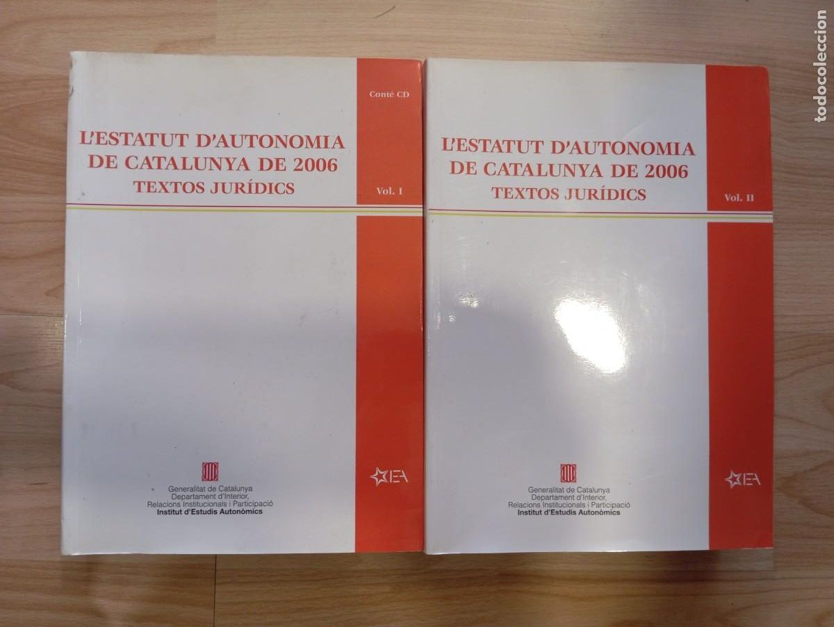Libros de segunda mano: 'L'estatut d'Autonomia de Catalunya de 2006. Textos jur&iacute;dics. 2 volums.