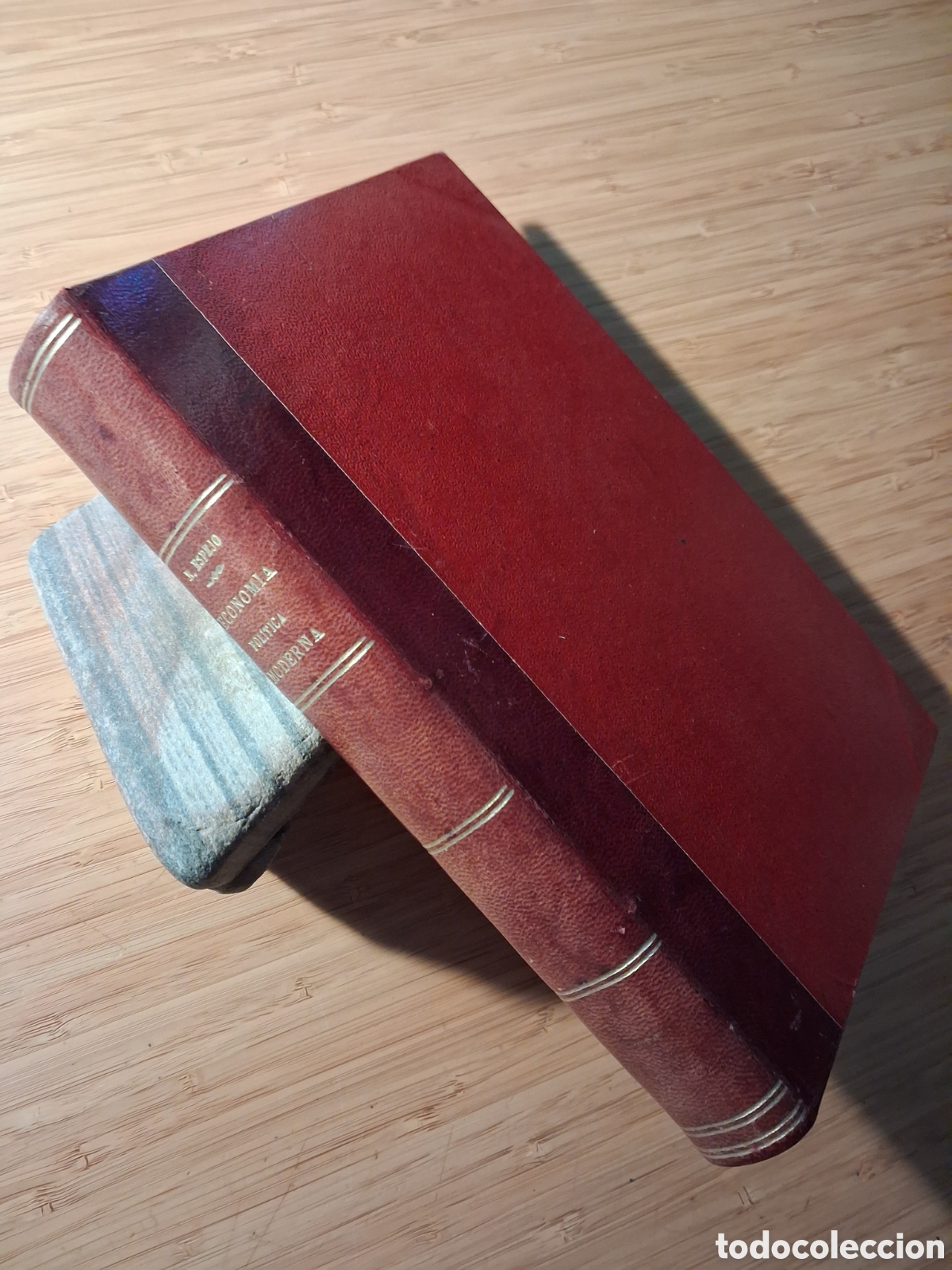 Libros de segunda mano: Manual de Econom&iacute;a Pol&iacute;tica Moderna - Ricardo Espejo de Hinojosa (Claras&oacute; 1931)