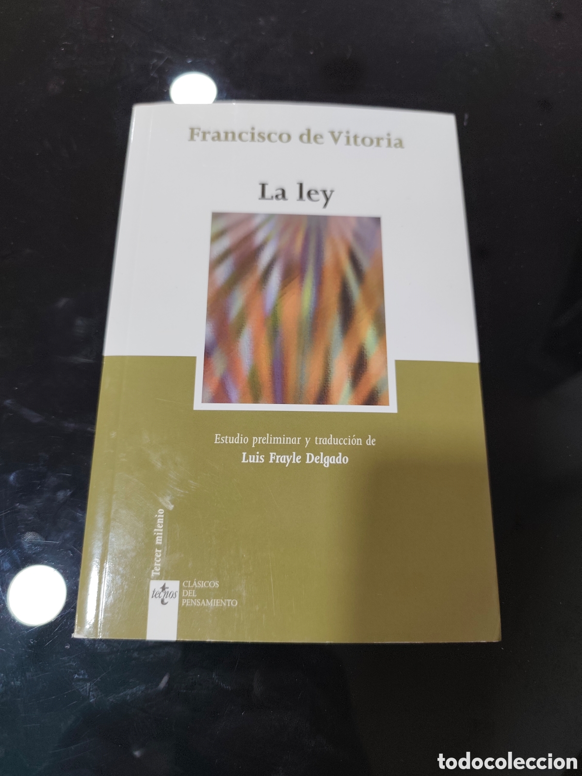 Libros de segunda mano: La ley. Francisco de Vitoria.