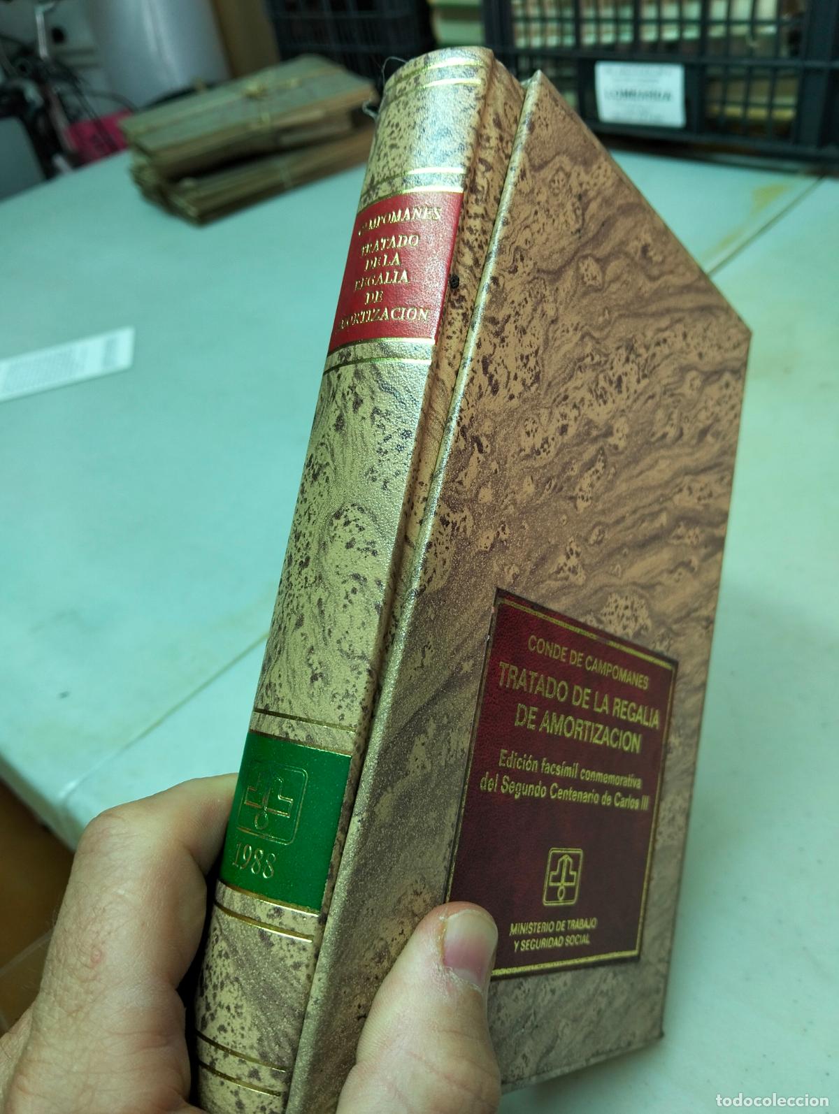 Gebrauchte B&uuml;cher: Historia. Hacienda. Tratado de la Regalia de Amortizacion, Min. Trabajo, 1988 VISITA MI CATALOGO