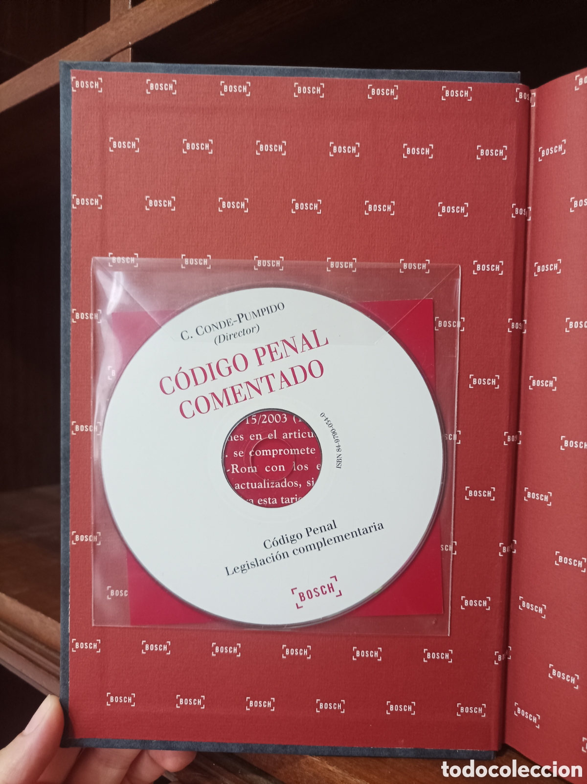 Libros de segunda mano: C&oacute;digo Penal Comentado (2 tomos + CD) - Foto 4