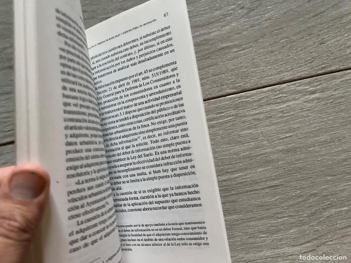 Libros de segunda mano: ENAJENACION DE TERRENOS NO EDIFICABLES Y EDIFICIOS - MONFORT FERRERO, MARIA JESUS - TIRANT LO BLANCH - Foto 5