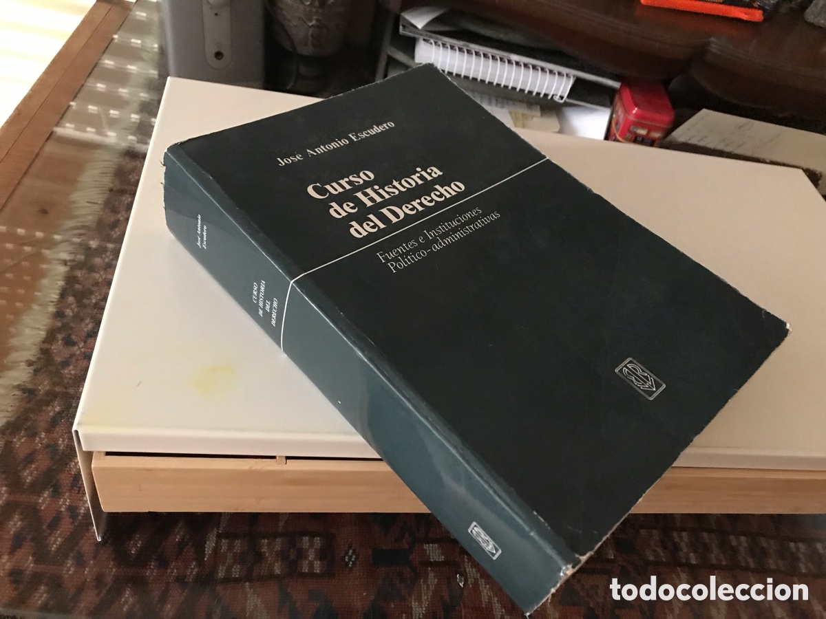 Libros de segunda mano: Curso de historia del Derecho. Jos&eacute; Antonio Escudero.