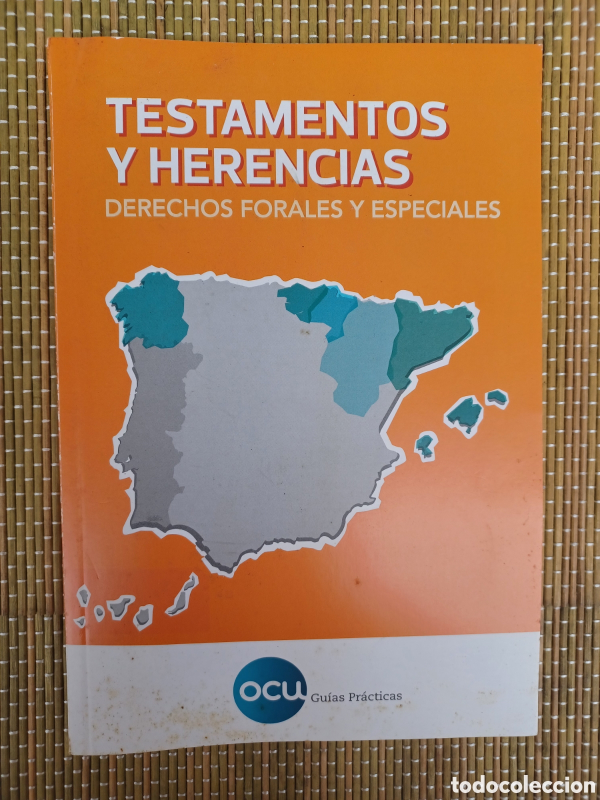 Libros de segunda mano: TESTAMENTOS Y HERENCIAS DERECHOS FORALES Y ESPECIALES