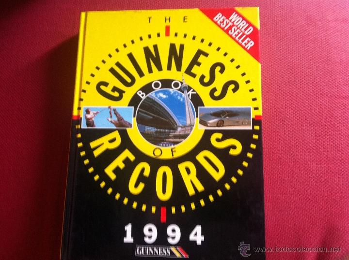 Diccionarios de segunda mano: THE GUINNEES RECORDS 1994 - Foto 1