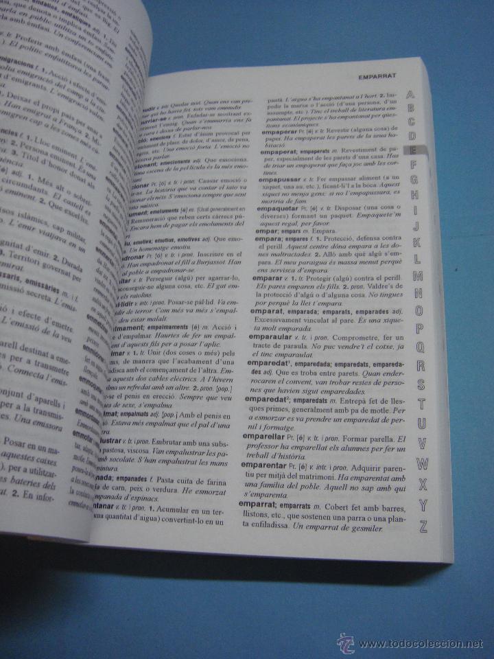 Diccionarios de segunda mano: DICCIONARIO. DICCIONARI B&Agrave;SIC D&acute;&Uacute;S DEL VALENCI&Agrave;. 5&ordf; EDICI&Oacute;N. BROMERA. 2005 - Foto 2