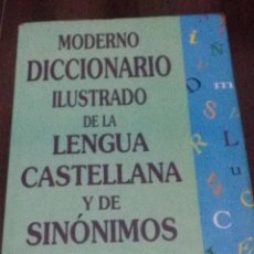 Diccionarios de segunda mano: MODERNO DICCIONARIO ILUSTRADO DE LA LENGUA CASTELLANA Y DE SINÓNIMOS. EST13B5. Lote 56877118