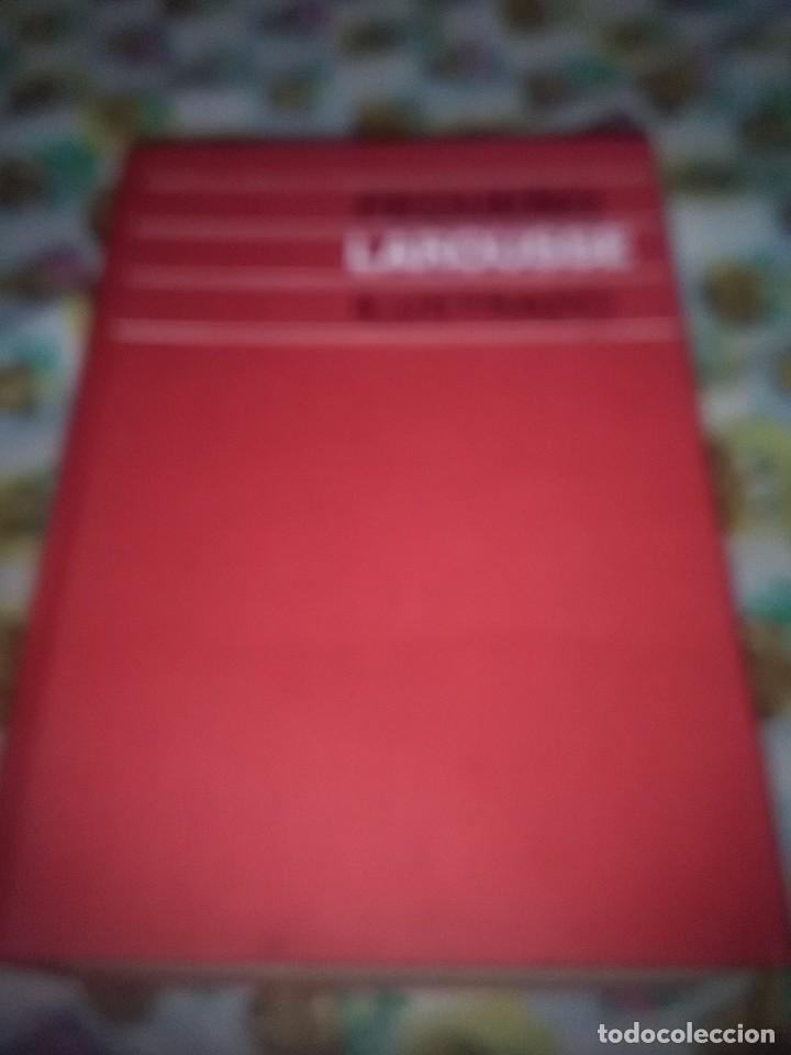 Diccionarios de segunda mano: PEQUE&Ntilde;O LAROUSSE ILUSTRADO. EST4B2 - Foto 1