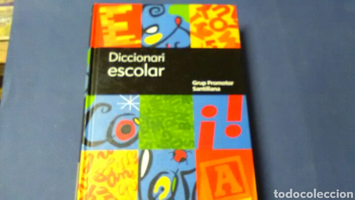 Diccionarios de segunda mano: DICIONARI ESCOLAR Santillana .En catal&aacute;n. - Foto 1