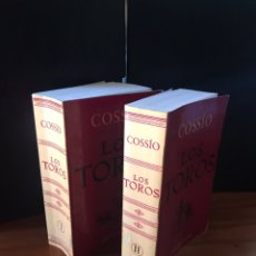 Diccionarios de segunda mano: VOLUMEN 1 Y 2 COSSÍO LOS TOROS - ESPASA CALPE. Lote 145390872