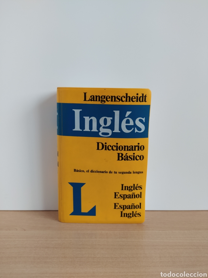 Llamativa Plantilla De Calendario De Escritorio En Inglés 2024 Para