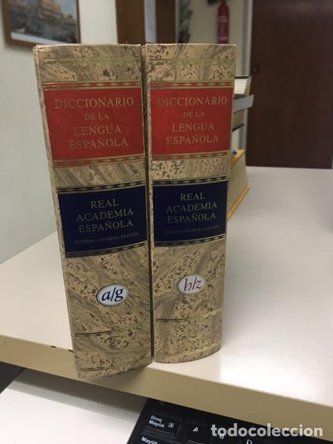 DICCIONARIO DE LENGUA ESPAÑOLA REAL ACADEMIA ESPAÑOLA VIGÉSIMA PRIMERA  EDICIÓN ESPASA 1992 DOS TOMOS