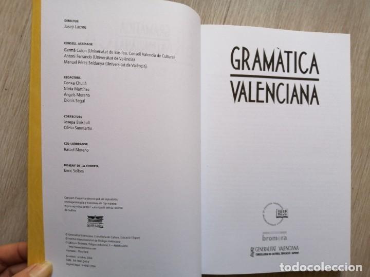 Diccionarios de segunda mano: Gram&aacute;tica valenciana. Bromera. 2004. - Foto 4