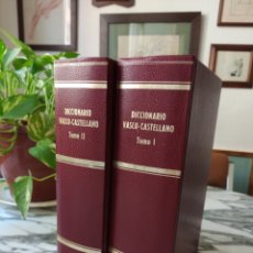 Diccionarios de segunda mano: DICCIONARIO VASCO-CASTELLANO - PLÁCIDO MUGICA BERRONDO - DOS TOMOS - MENSAJERO - 1981. Lote 267590444