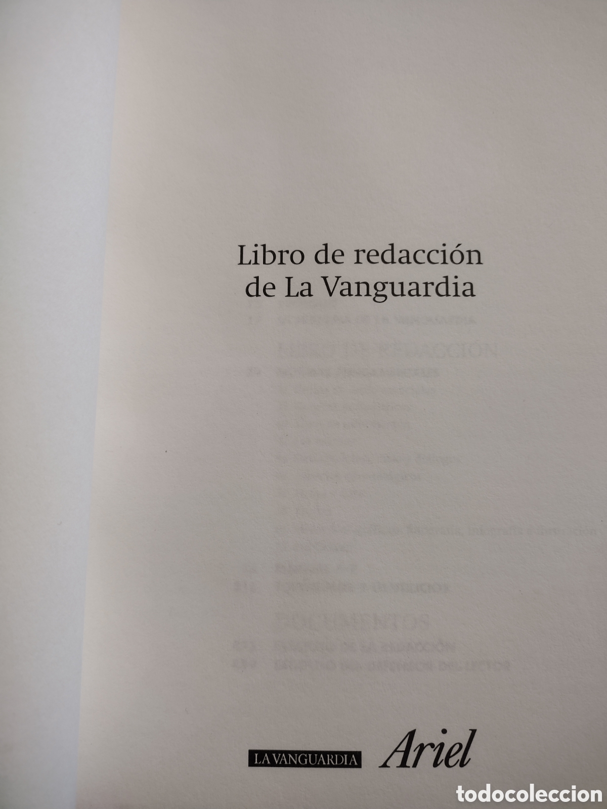 Diccionarios de segunda mano: Libro de redacci&oacute;n, La Vanguardia - Foto 3