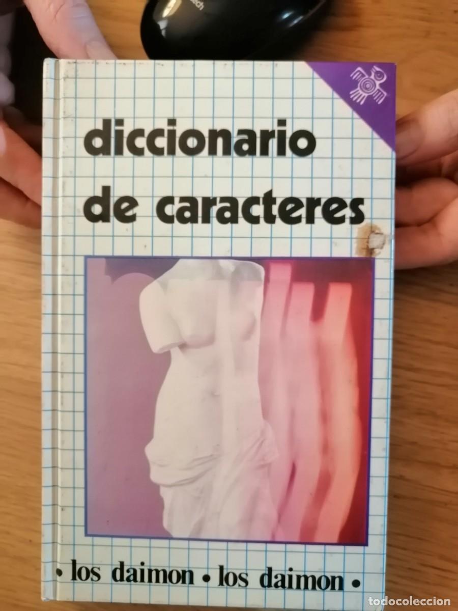Diccionarios de segunda mano: Diccionario de caracteres - Foto 1