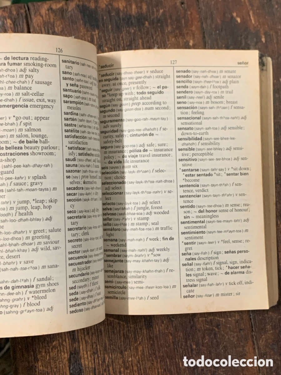 Diccionarios de segunda mano: Spanish English Dictionary - BERLITZ - Foto 3