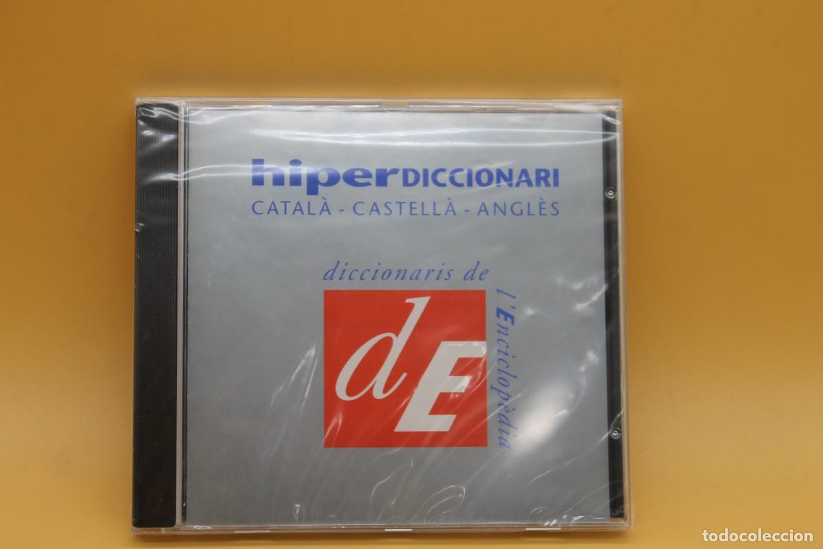 Diccionarios de segunda mano: HIPER DICIONARI CATALA-CASTELLA-ANGLES CD PRECINTADO - Foto 1