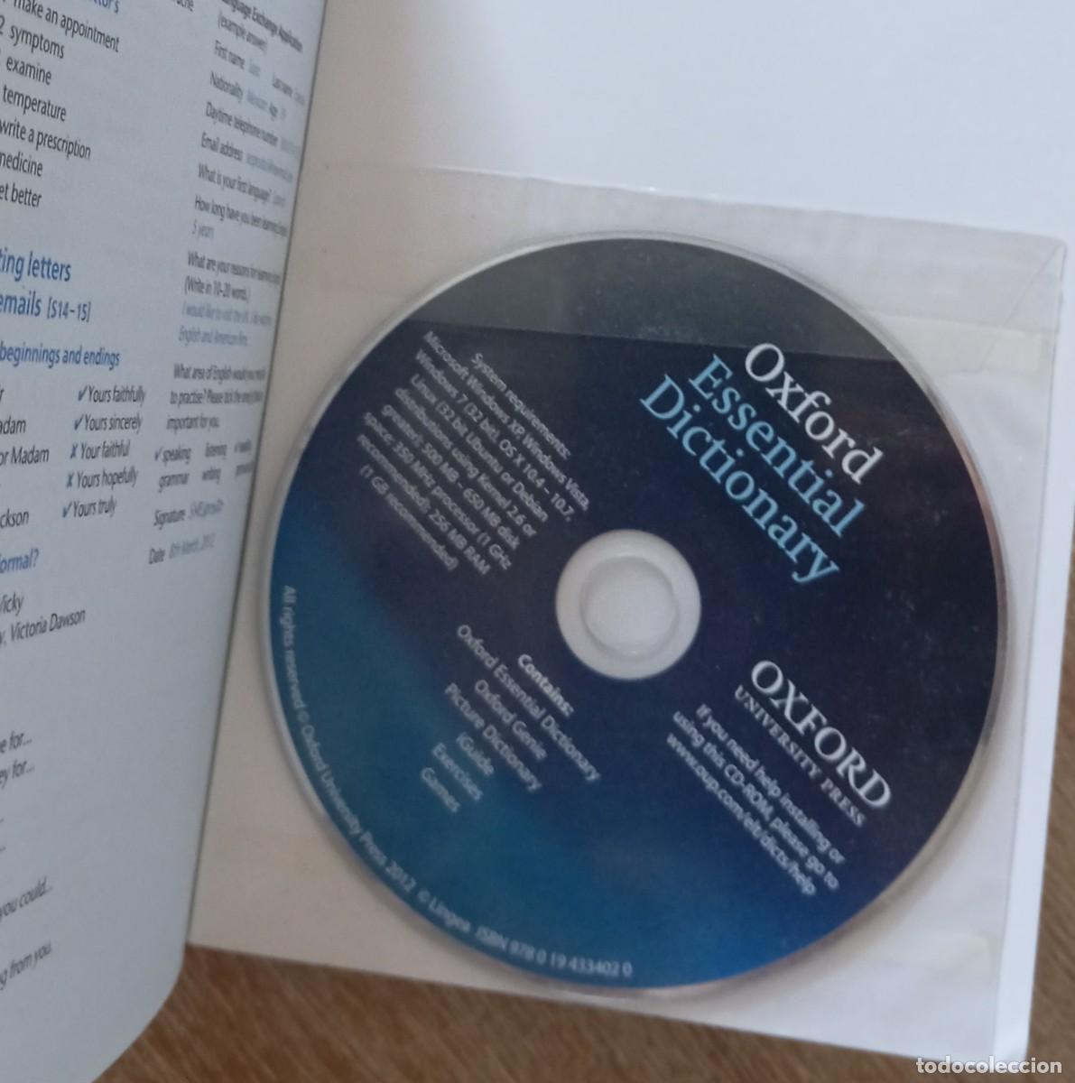 Diccionarios de segunda mano: OXFORD ESSENTIAL DICTIONARY CON CD - Foto 2