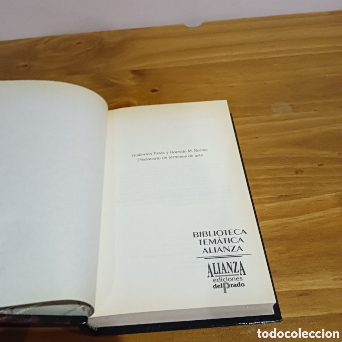 Diccionarios de segunda mano: Diccionario de t&eacute;rminos de arte - Foto 2