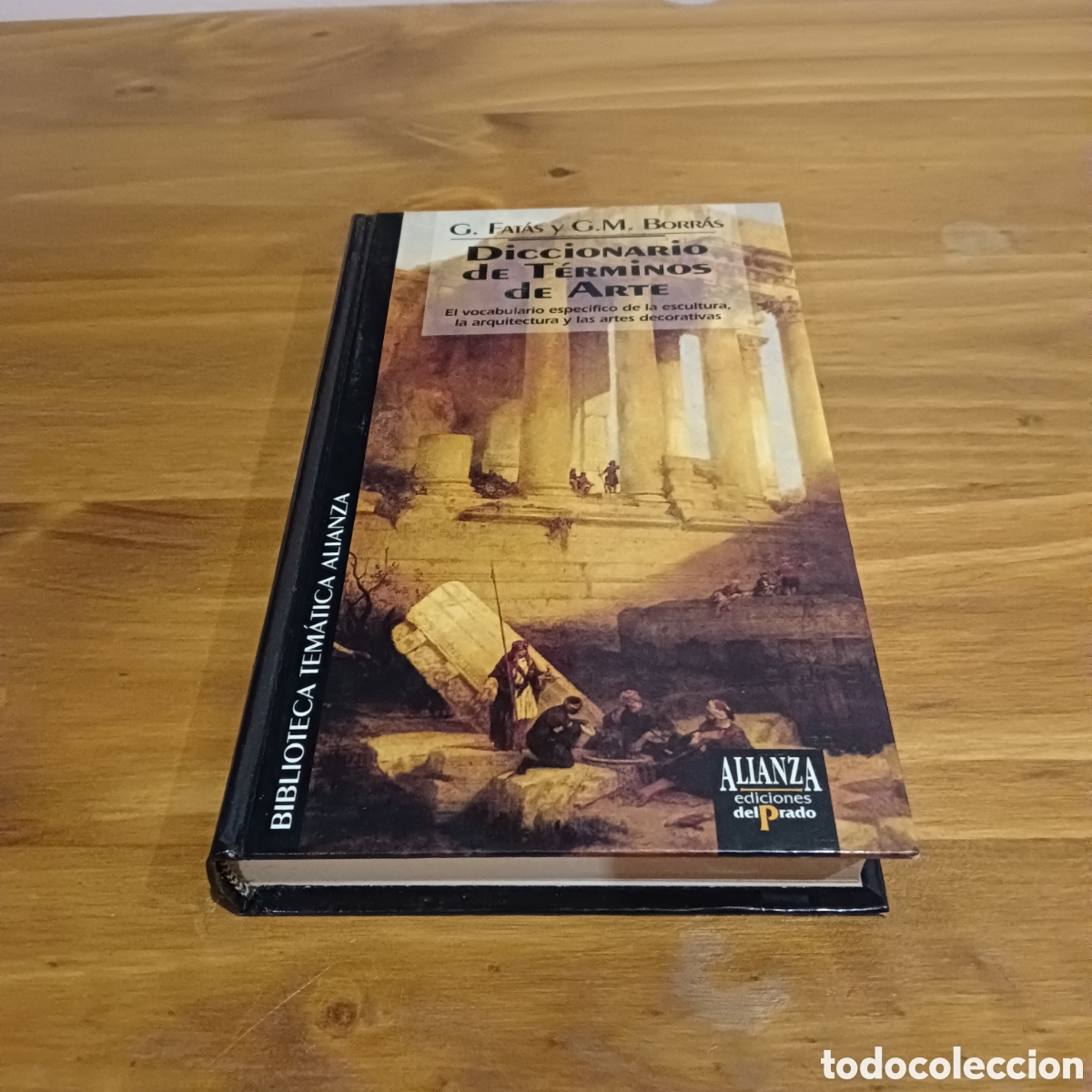 Diccionarios de segunda mano: Diccionario de t&eacute;rminos de arte - Foto 1