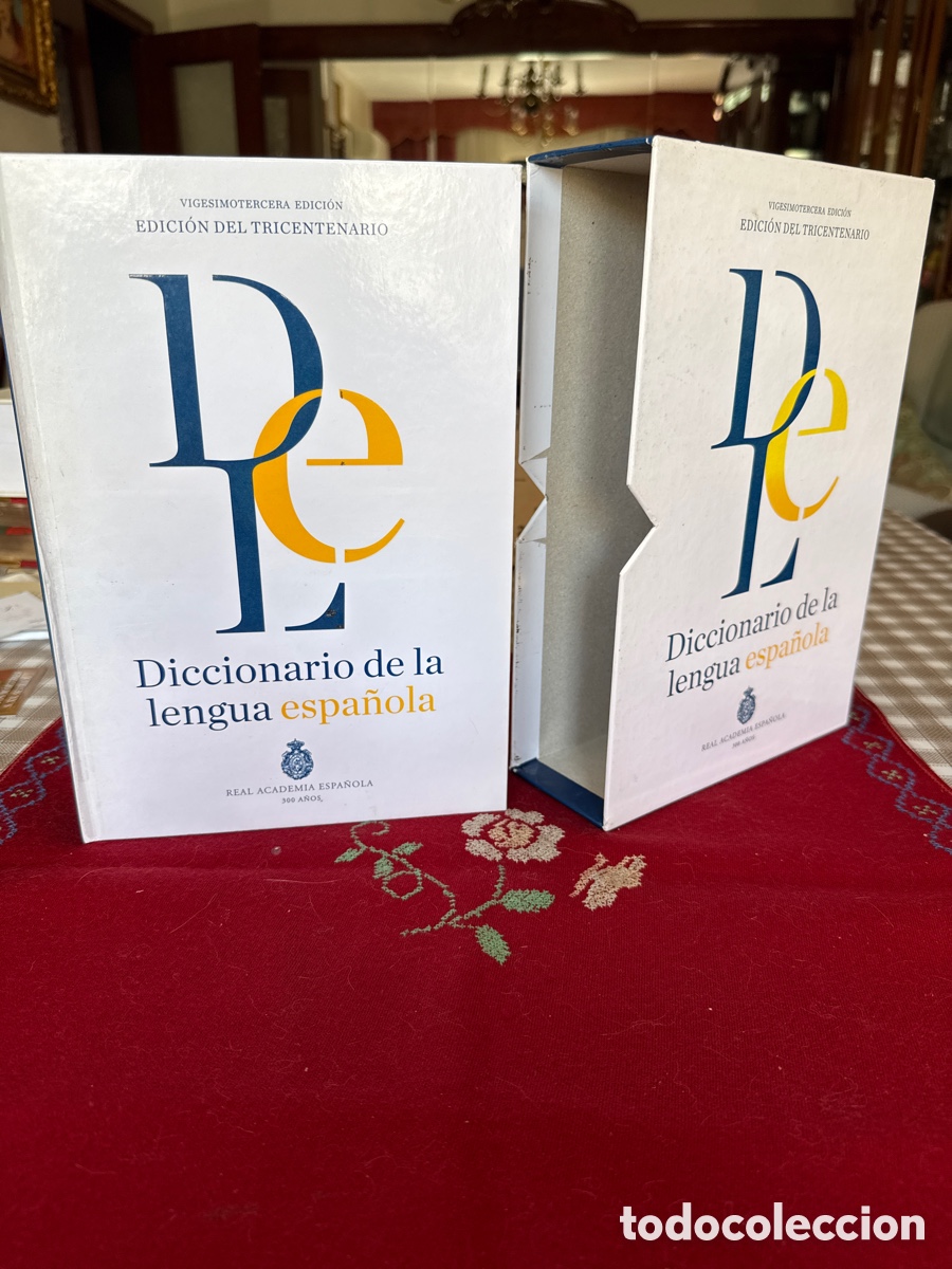 Diccionarios de segunda mano: Diccionario de la lengua espa&ntilde;ola (23.&ordf; edici&oacute;n). Edici&oacute;n tricentenario.