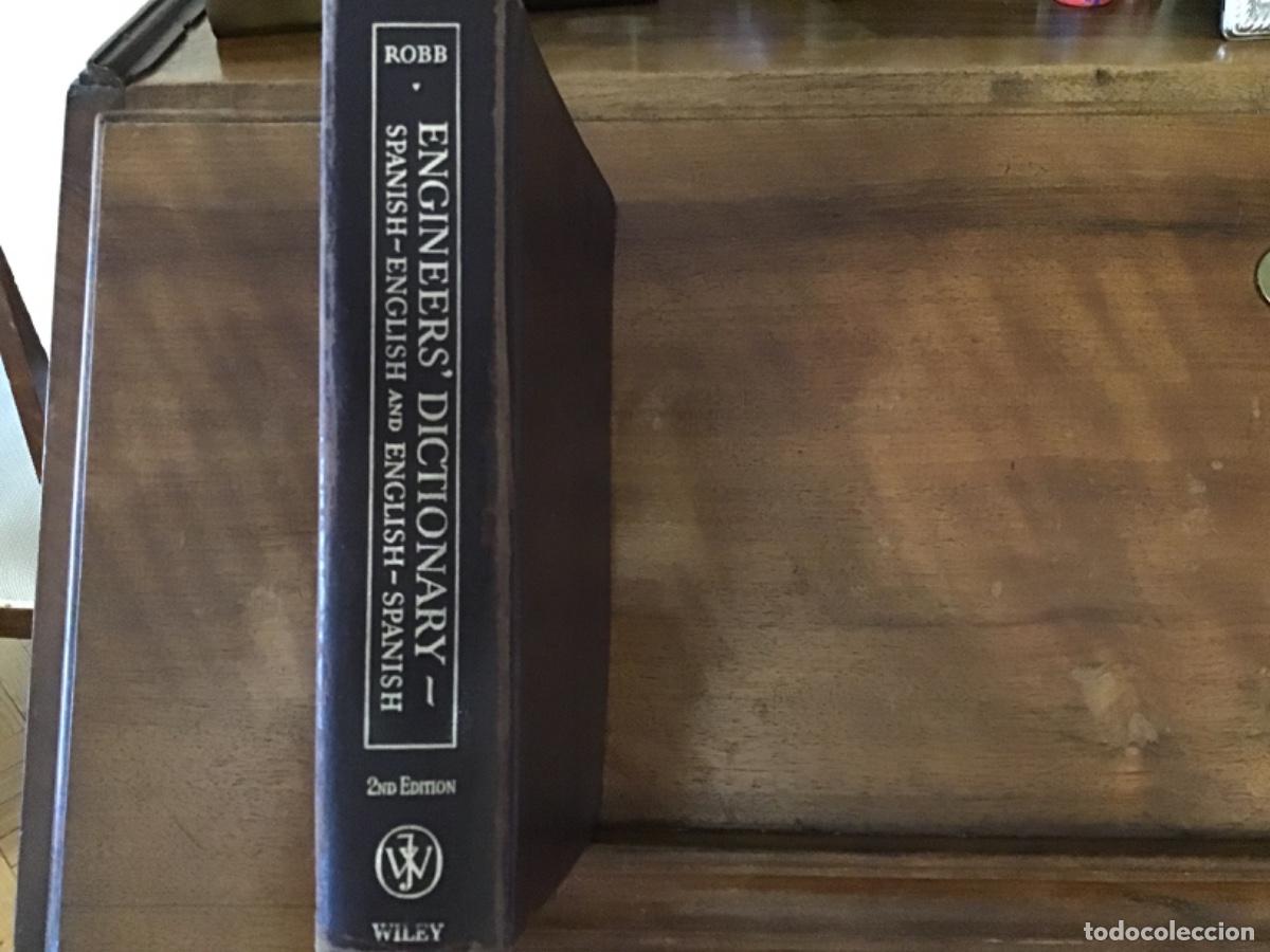 Livros em segunda m&atilde;o: Diccionario de ingenier&iacute;a espa&ntilde;ol-ingles; ingl&eacute;s-espa&ntilde;ol.Robb. Ed John Wiley. 2ed. 1949