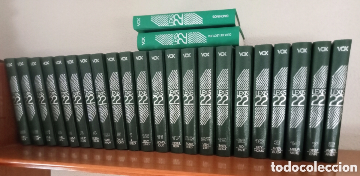 Livros em segunda m&atilde;o: Diccionario Enciclop&eacute;dico Lexis 22.