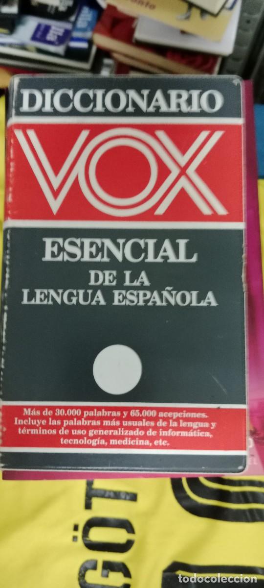 Diccionarios de segunda mano: DICCIONARIO VOX DE LA LENGUA ESENCIAL ESPA&Ntilde;OLA LIBRO GG-FCB