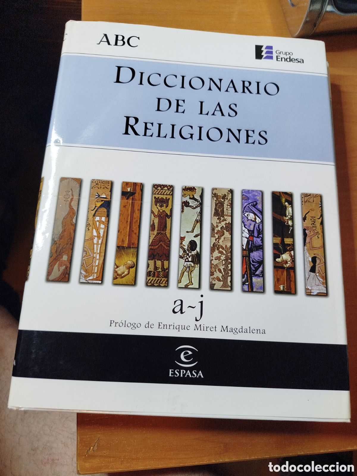 Libri di seconda mano: Diccionario ABC. Diccionario de las religiones. Humanidad. Mujeres en la historia. Mitolog&iacute;a.