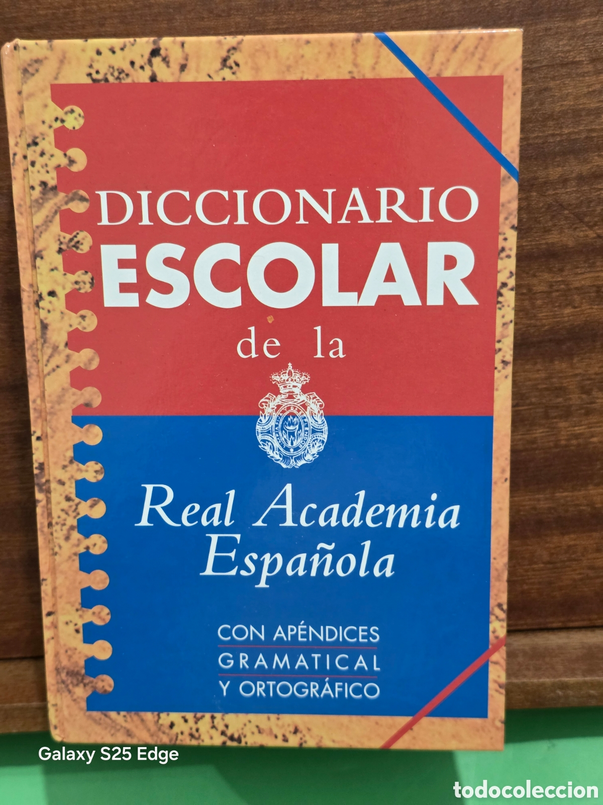 Diccionarios de segunda mano: &rdquo;&rdquo;DICCIONARIO ESCOLAR DE LA REAL ACADEMIA ESPA&Ntilde;OLA&rdquo;&rdquo;..CON AP&Eacute;NDICES GRAMATICAL Y ORTOGR&Aacute;FICO...1997.