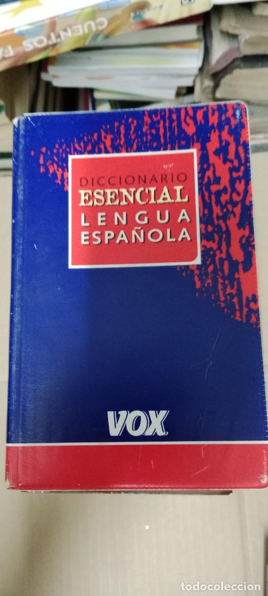 Diccionarios de segunda mano: DICCIONARIO ESENCIAL DE LA LENGUA ESPA&Ntilde;OLA VOX LIBRO GG-BGA