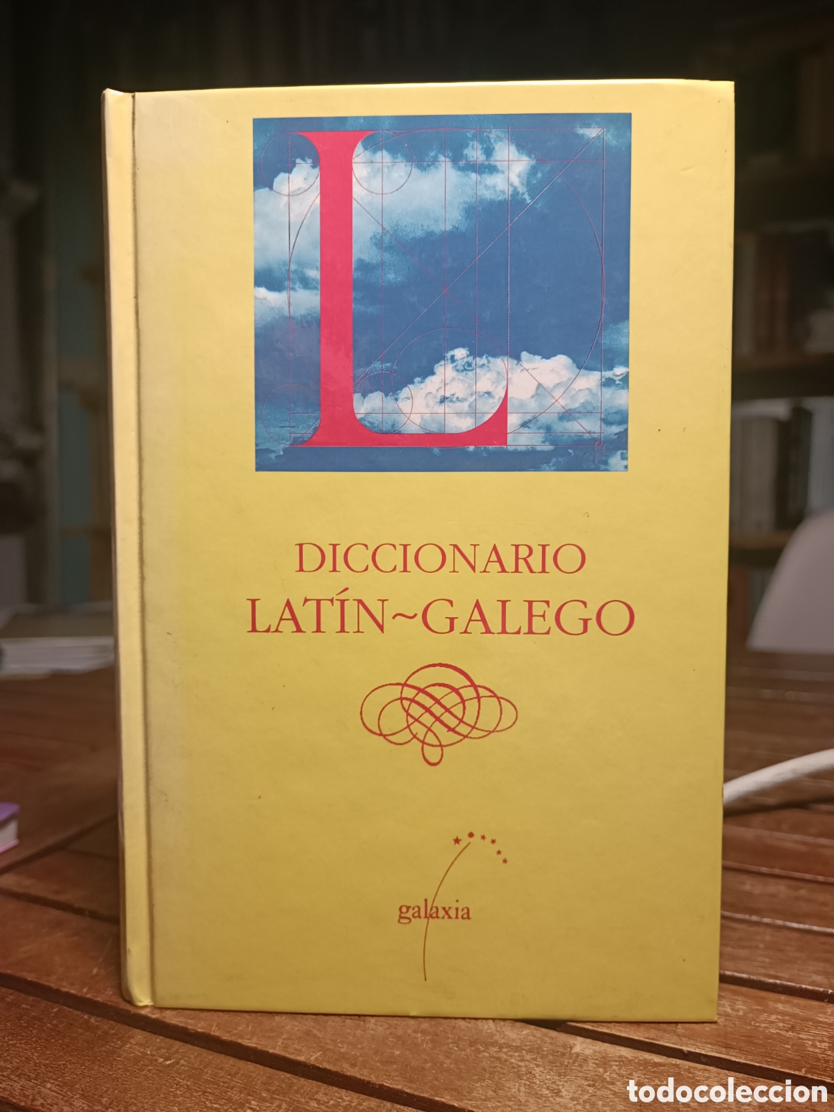 Diccionarios de segunda mano: Jos&eacute; Carracedo Fraga Diccionario lat&iacute;n galego Galaxia 1999 primera edici&oacute;n Susana mayo Redondo