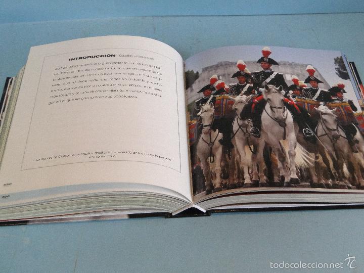 Libros de segunda mano: CABALLOS (Cube Book).-V V AA - Foto 4