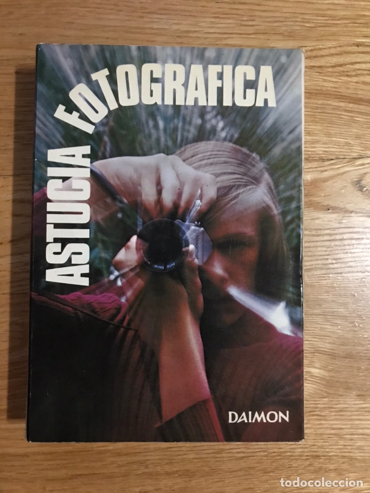 Libri di seconda mano: Astucia fotogr&aacute;fica Daimon
