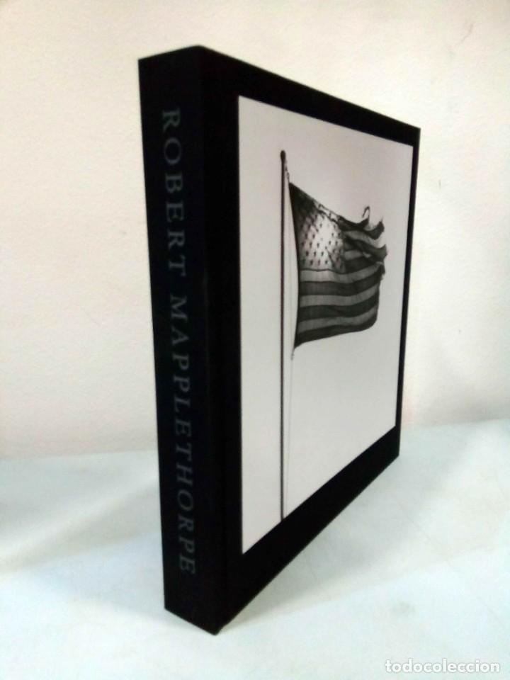 Libros de segunda mano: ROBERT MAPPLETHORPE. PHAIDON, 2020. - Foto 2