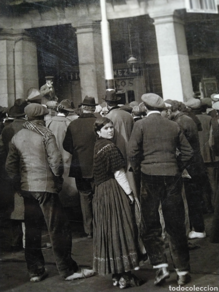 Libros de segunda mano: Madrid Laberinto de memorias cien años de fotografías 1839-1936 Publlio López Mondejar - Foto 3 - 207017521