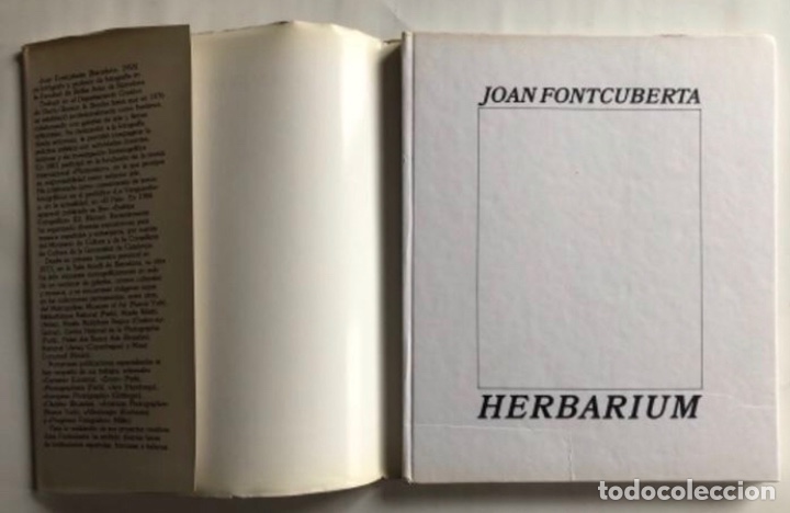 Libros de segunda mano: JOAN FONTCUBERTA: HERBARIUM (BARCELONA, 1984) 1ª EDICIÓN ESPECIAL FIRMADA POR EL AUTOR - Foto 2 - 208796770