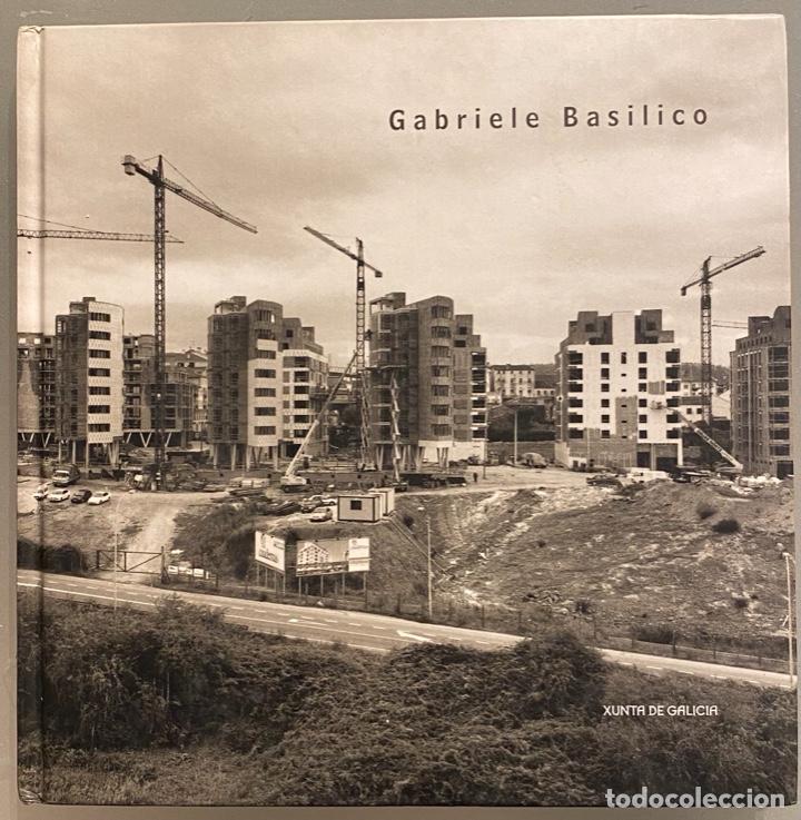 Libros de segunda mano: Gabriele Basilico. Compostela - Foto 1
