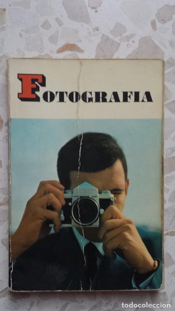 Libros de segunda mano: FOTOGRAF&Iacute;A - Foto 1